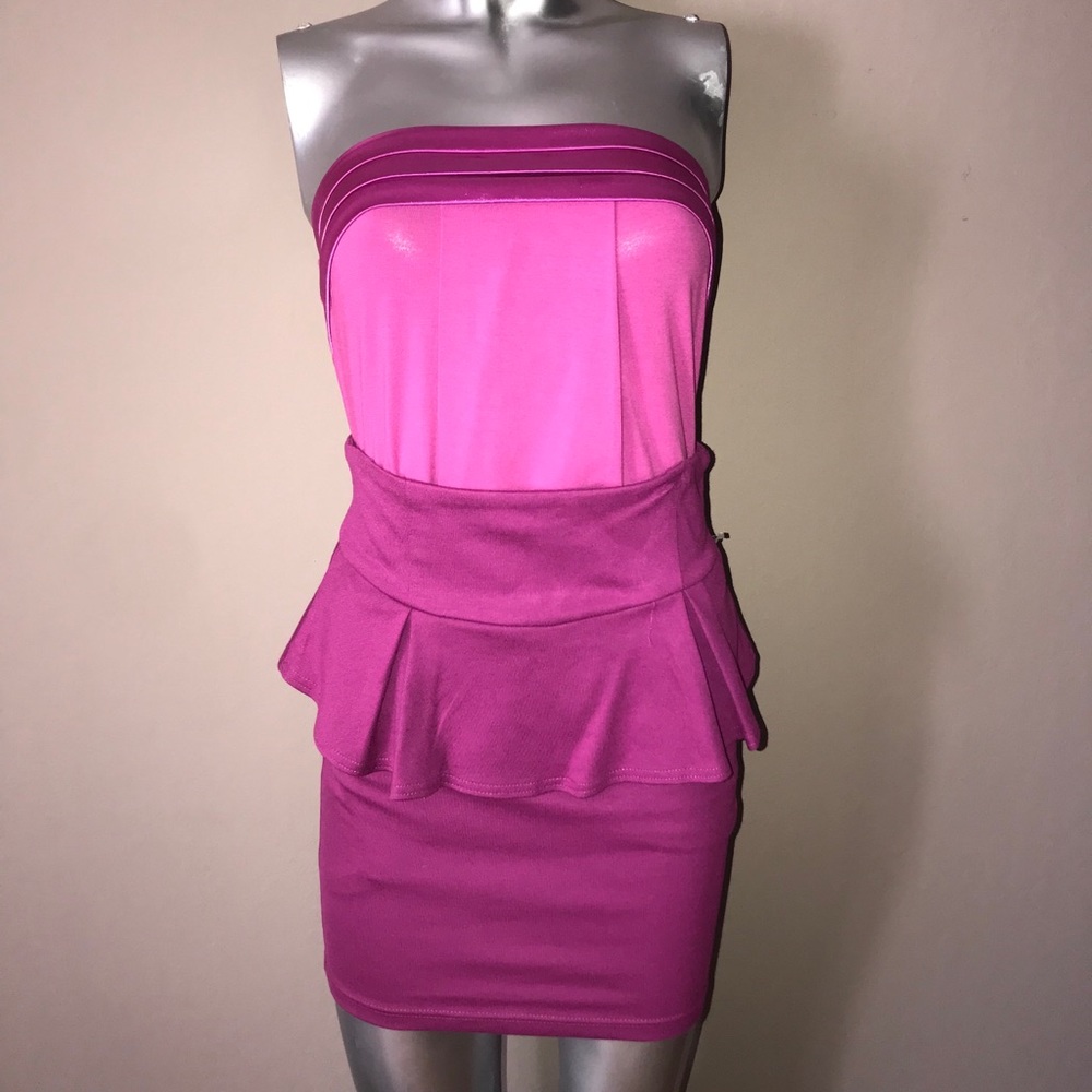 Magenta Peplum skirt💗